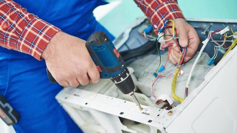 Yenimahalle Empero Empero çamaşır makinesi kart tamiri – Su almama arızası orijinal parça ile giderildi. - Teknik servis örneği